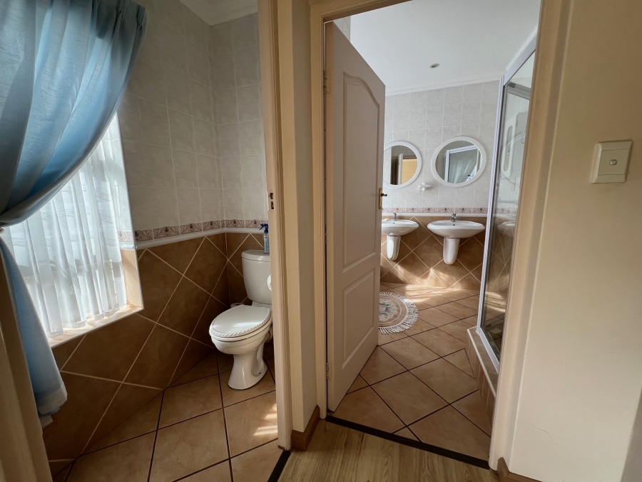 3 Bedroom Property for Sale in Dana Bay Western Cape